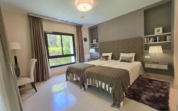 Property slide 15