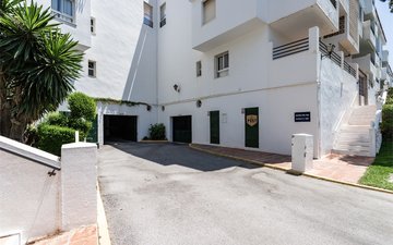 Property slide 28