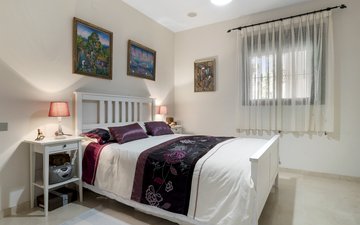 Property slide 16