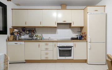 Property slide 10