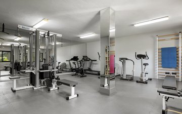 Property slide 19