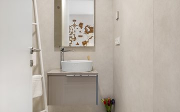 Property slide 23