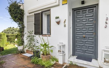 Property slide 19