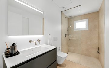 Property slide 15