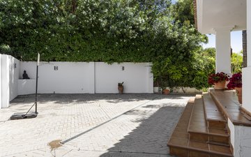 Property slide 41