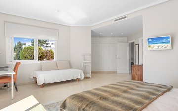 Property slide 24