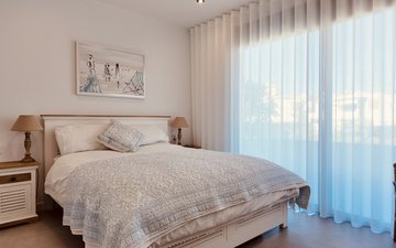 Property slide 25