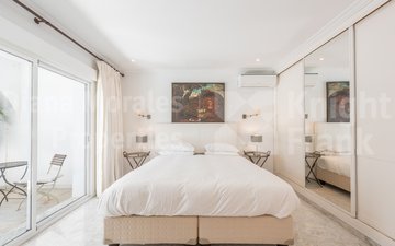Property slide 18