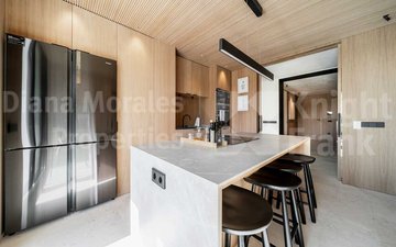 Property slide 20