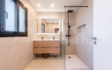 Property slide 25