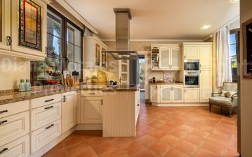Property slide 20
