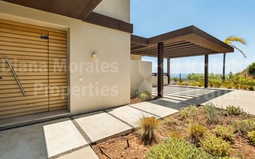 Property slide 18