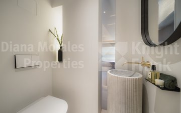 Property slide 32