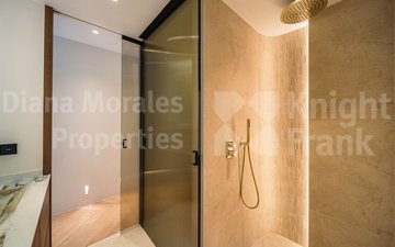 Property slide 31