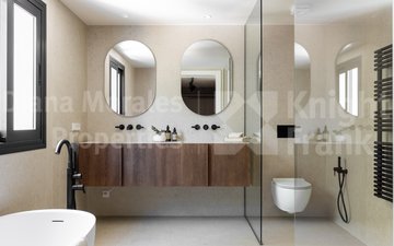 Property slide 18