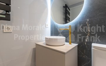 Property slide 19