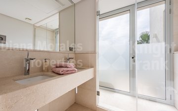 Property slide 36