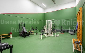 Property slide 24