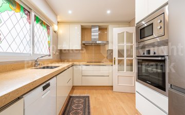 Property slide 17