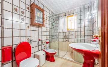 Property slide 17