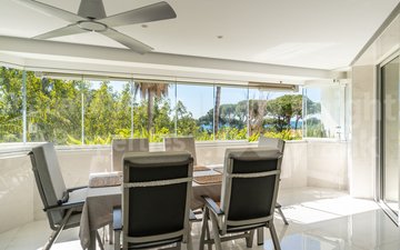 Property slide 25