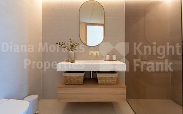 Property slide 25