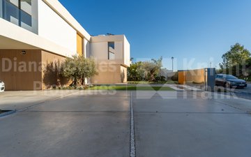 Property slide 38