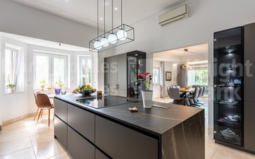 Property slide 17