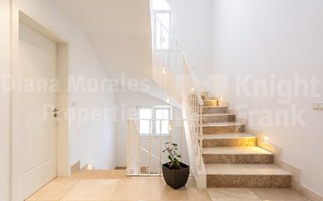 Property slide 25