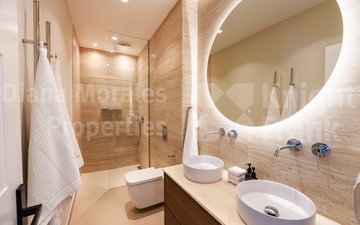 Property slide 21