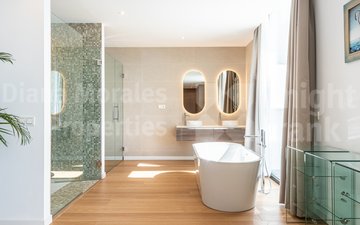 Property slide 20