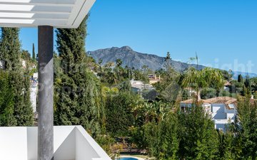Property slide 51