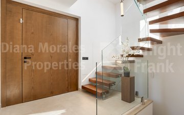 Property slide 25