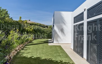 Property slide 34