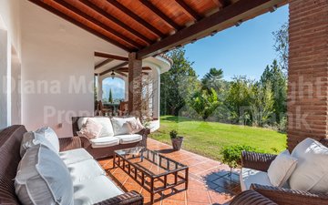 Property slide 18
