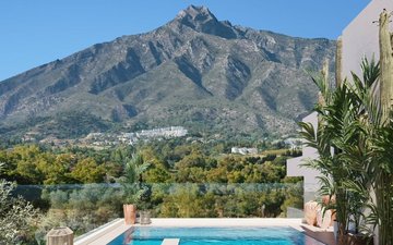 Property slide 17