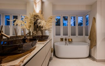 Property slide 31