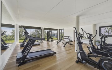 Property slide 18
