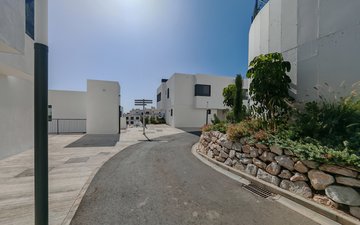 Property slide 21