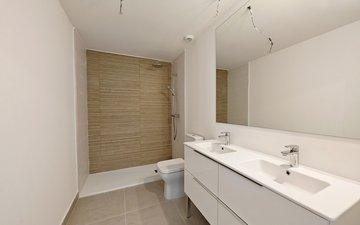 Property slide 10