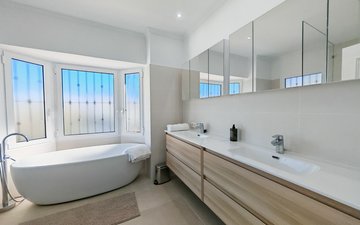 Property slide 17