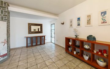 Property slide 21