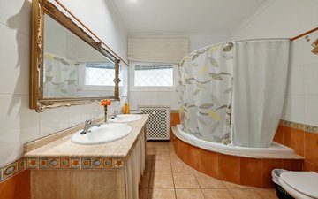 Property slide 10