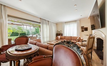 Property slide 5