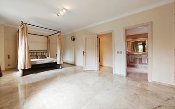 Property slide 16