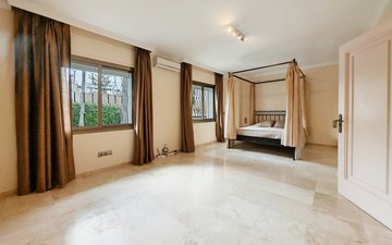 Property slide 17