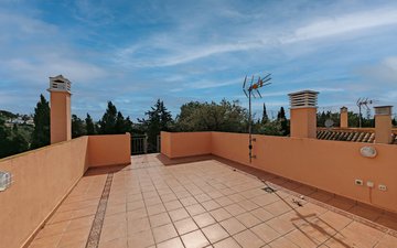 Property slide 21