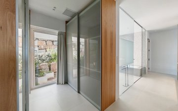 Property slide 10