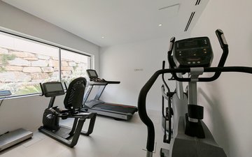Property slide 24