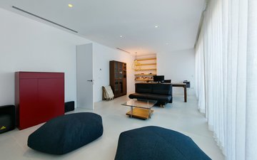 Property slide 23